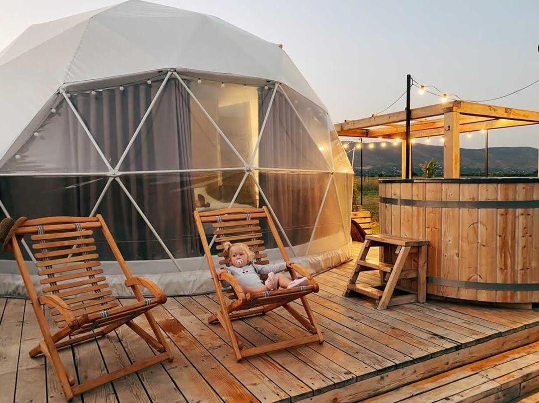 Jewelberry Glamping Hotel Tbilisi Mtsʼkhetʼa Екстериор снимка