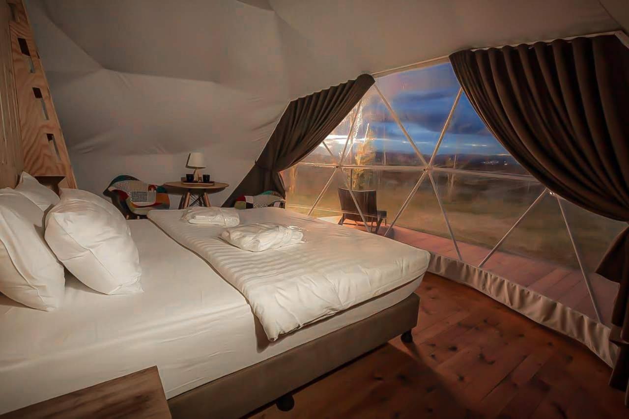 Jewelberry Glamping Hotel Tbilisi Mtsʼkhetʼa Екстериор снимка