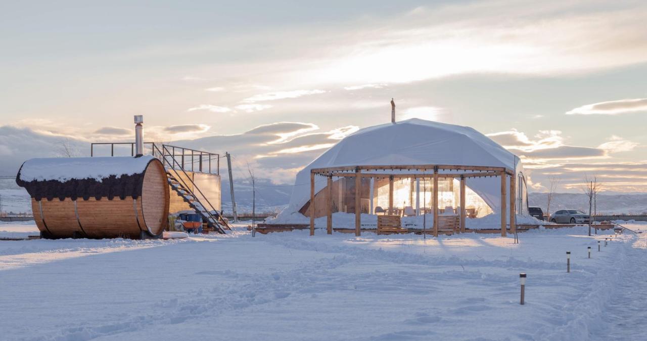 Jewelberry Glamping Hotel Tbilisi Mtsʼkhetʼa Екстериор снимка
