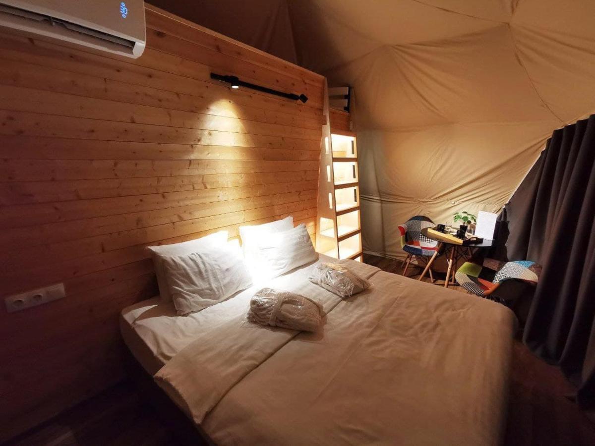 Jewelberry Glamping Hotel Tbilisi Mtsʼkhetʼa Екстериор снимка