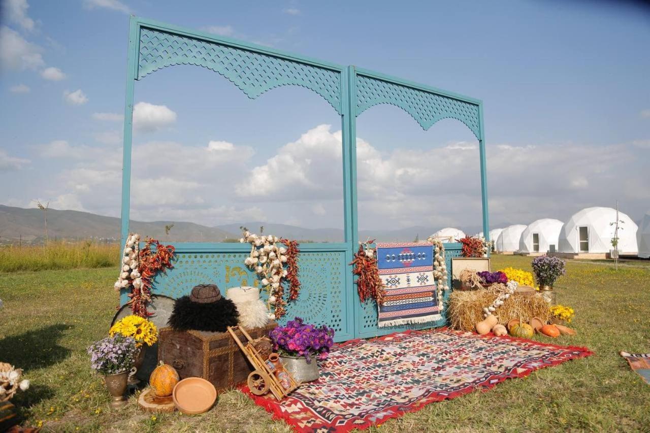 Jewelberry Glamping Hotel Tbilisi Mtsʼkhetʼa Екстериор снимка