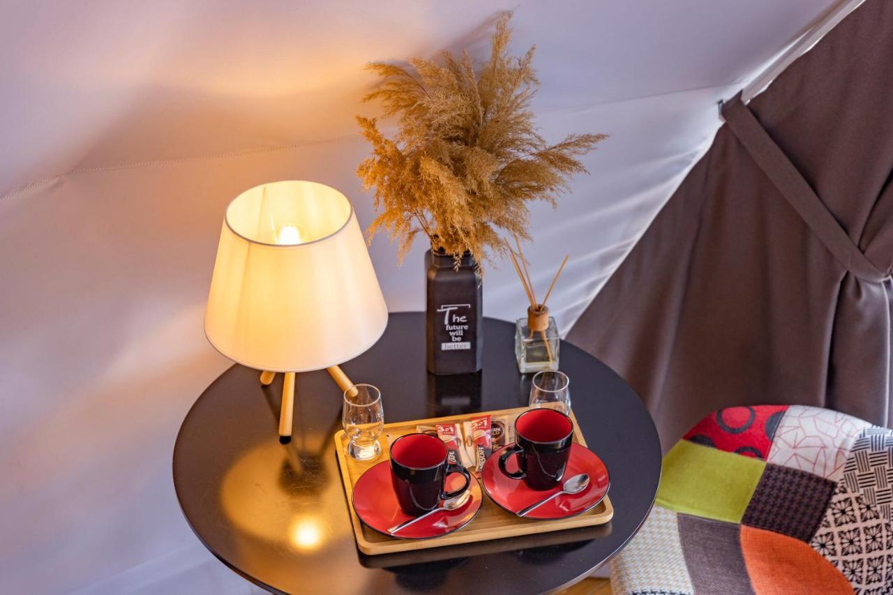 Jewelberry Glamping Hotel Tbilisi Mtsʼkhetʼa Екстериор снимка