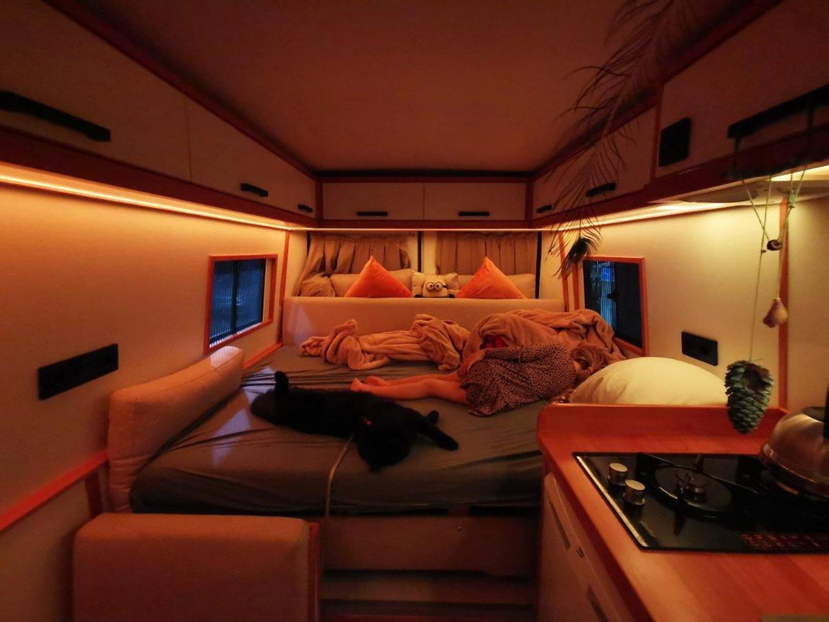 Jewelberry Glamping Hotel Tbilisi Mtsʼkhetʼa Екстериор снимка